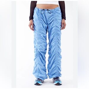 lets Frans Ruched Low Rise Cotton Poplin Pants blue